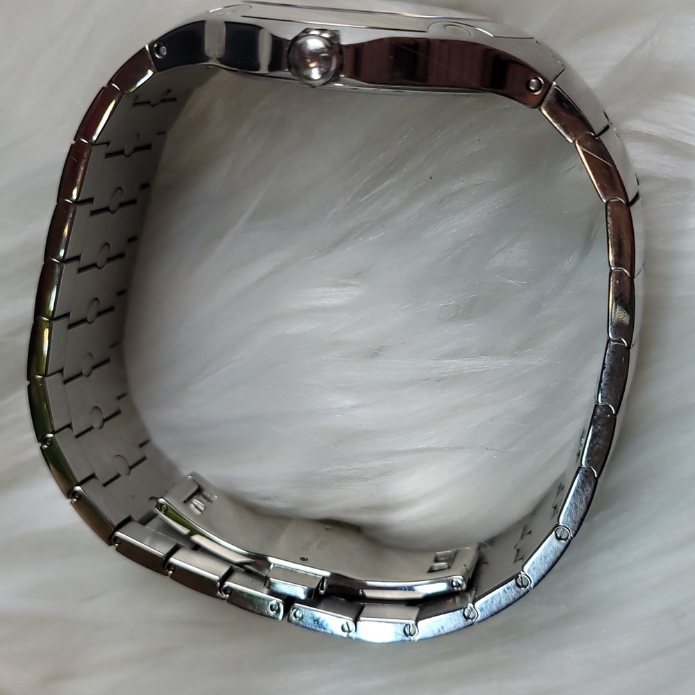 AUTHENTIC MOVADO MEN'S SE STAINLESS STEEL TIMEPIECE - Picture 10 of 16